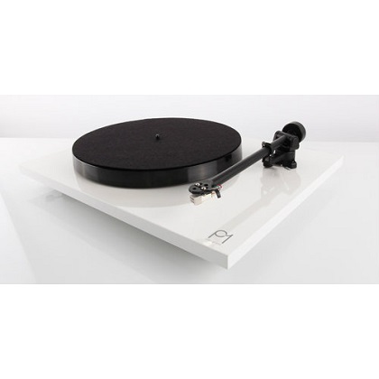 Rega - Planar 1 (Valge/White) Rega - Planar 1 (Valge/White)